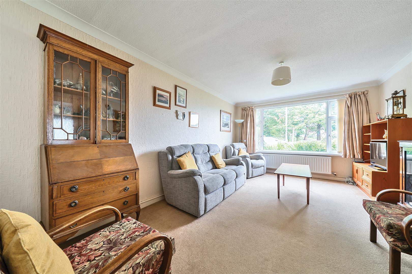 Christopher Rise, Pontlliw, Swansea, SA4 9EN